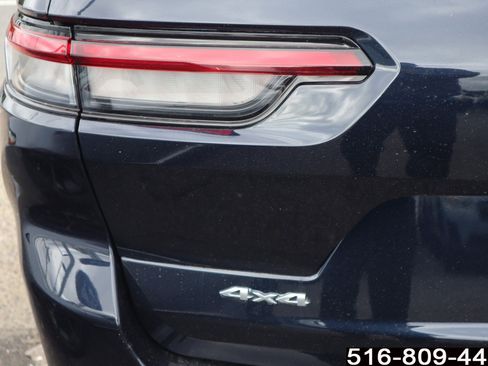 Used 2023 Jeep Grand Cherokee L Summit image 32