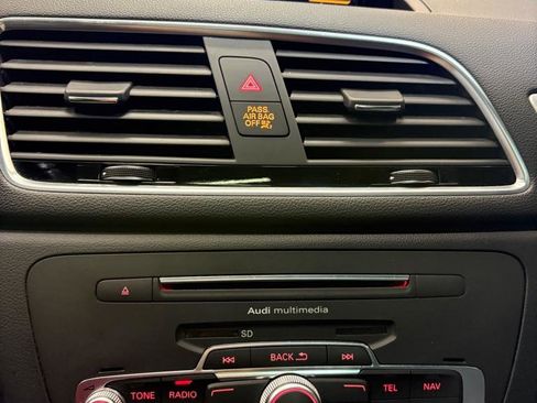 Used 2018 Audi Q3 2.0T Premium image 20