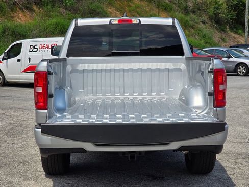 New 2026 RAM 1500 Big Horn AWD/4WD image 12