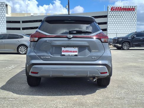 Used 2023 Nissan Kicks SV w/ Exterior Package FWD image 22