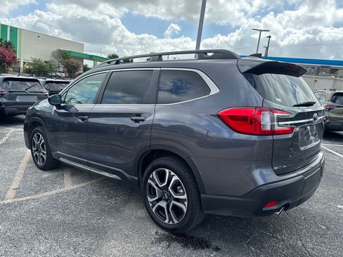 Certified 2025 Subaru Ascent Limited AWD/4WD image 5