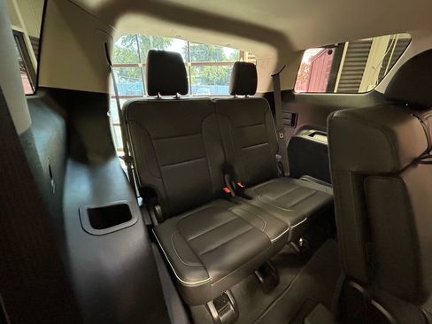 Used 2023 GMC Acadia Denali FWD image 6