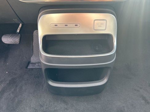 New 2026 Hyundai Ioniq 9 Limited w/ Tow & Go Package AWD/4WD image 21