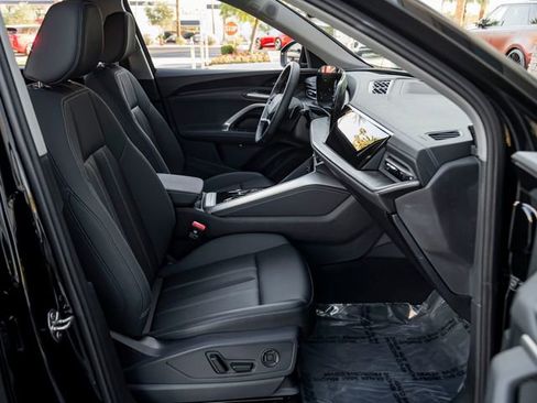 Certified 2025 Audi Q5 Premium Plus w/ Premium Plus AWD/4WD image 30