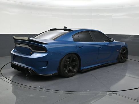 Used 2021 Dodge Charger Scat Pack w/ Plus Group RWD image 5