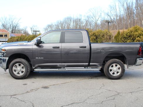 Used 2025 RAM 2500 Big Horn image 6