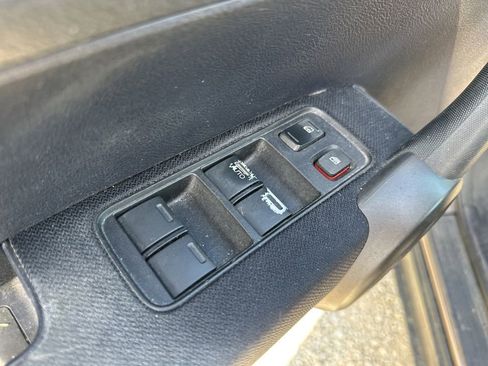 Used 2011 Honda CR-V SE image 16