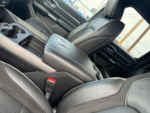 Used 2023 RAM 1500 Laramie AWD/4WD image 23