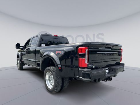 New 2026 Ford F450 4x4 Crew Cab Super Duty image 4