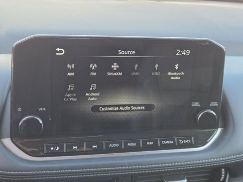 Used 2022 Nissan Rogue Platinum w/ Head-Up Display Package FWD image 9