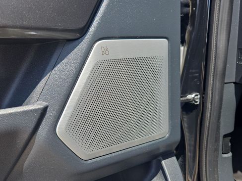 Used 2023 Ford F150 Lariat w/ Equipment Group 502A High AWD/4WD image 13