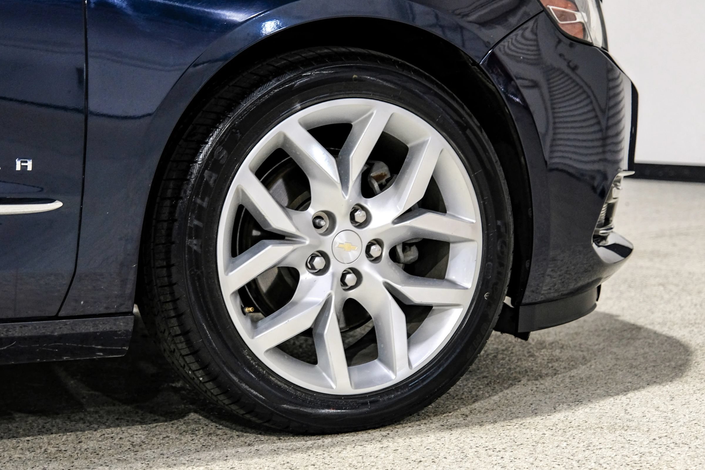 Used 2018 Chevrolet Impala Premier FWD image 61