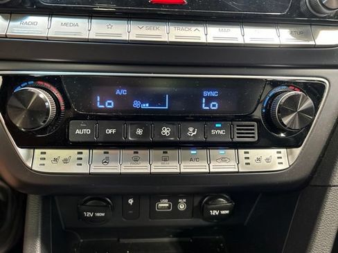 Used 2019 Hyundai Sonata Limited FWD image 27