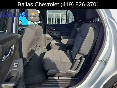Certified 2022 Chevrolet Traverse LT image 25
