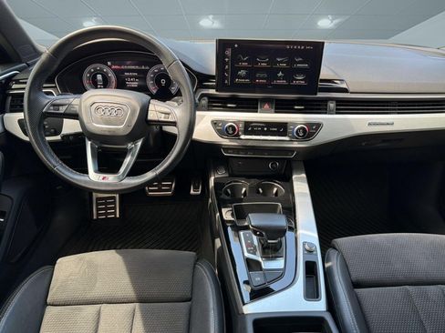 Used 2021 Audi A4 2.0T Premium Plus w/ Premium Plus Package AWD/4WD image 28