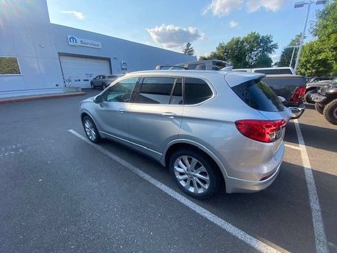 Used 2017 Buick Envision Premium AWD/4WD image 3