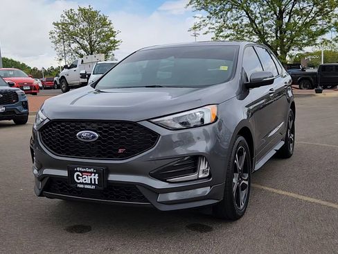 Used 2023 Ford Edge ST AWD/4WD image 3