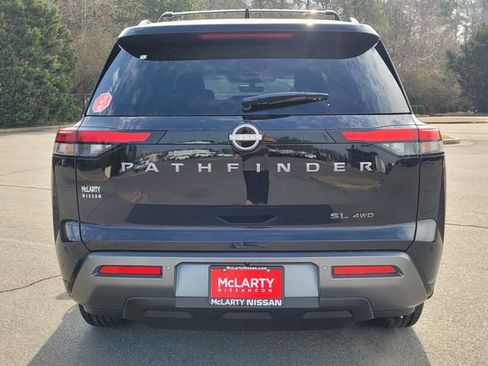 New 2026 Nissan Pathfinder SL AWD/4WD image 4