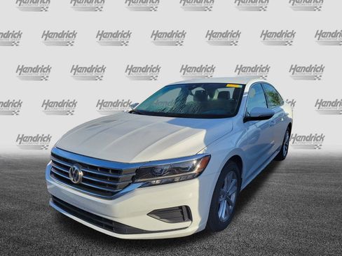 Used 2020 Volkswagen Passat 2.0T SE image 4