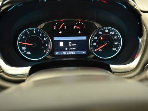 Used 2023 Chevrolet Traverse LT w/ LT Premium Package image 31