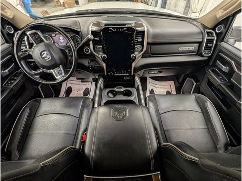 Used 2022 RAM 3500 Laramie AWD/4WD image 11