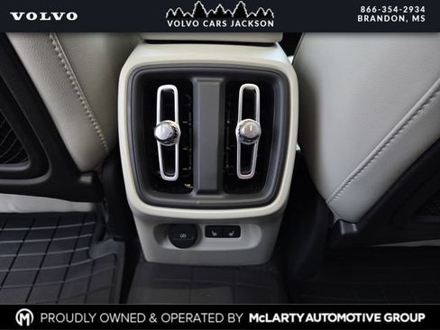 Certified 2026 Volvo XC40 B5 Plus w/ Protection Package Premier AWD/4WD image 20