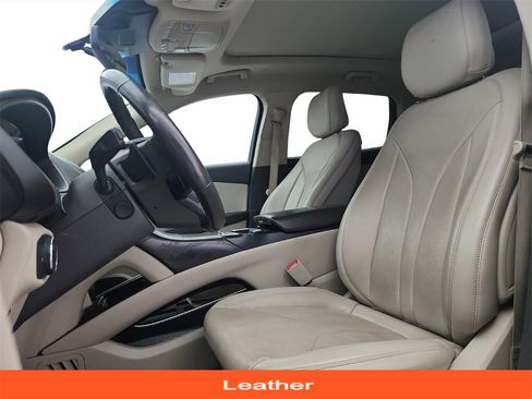 Used 2020 Lincoln Nautilus Reserve image 11