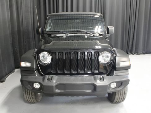 Used 2022 Jeep Wrangler Unlimited Sport image 7
