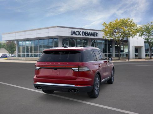 New 2026 Lincoln Aviator AWD image 8