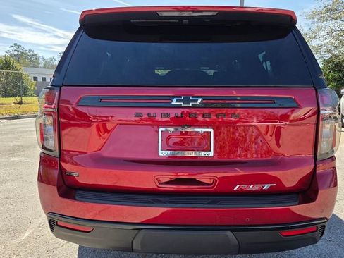Used 2023 Chevrolet Suburban RST image 6