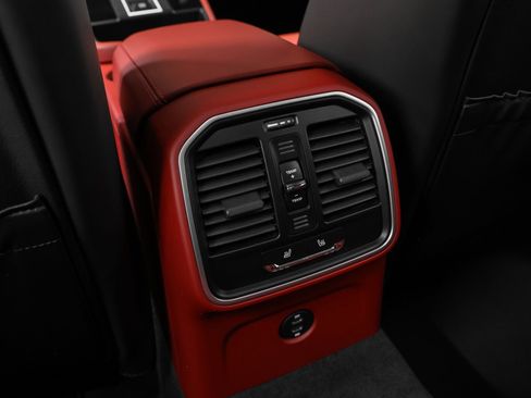 New 2026 Porsche Macan S image 48