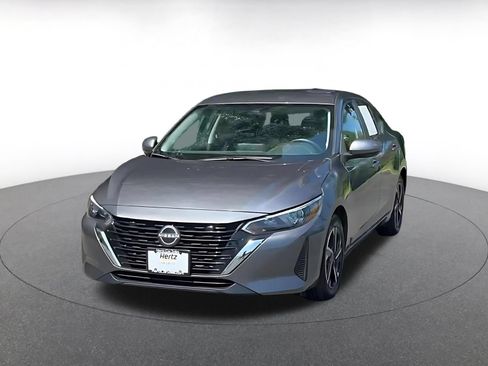 Used 2025 Nissan Sentra SV FWD image 5