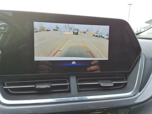 Certified 2025 Chevrolet Trax ACTIV w/ Driver Confidence Package image 24