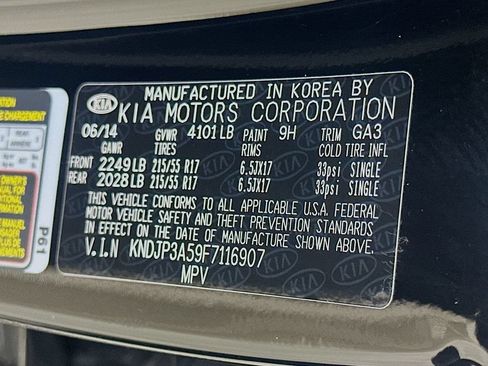 Used 2015 Kia Soul + FWD image 29