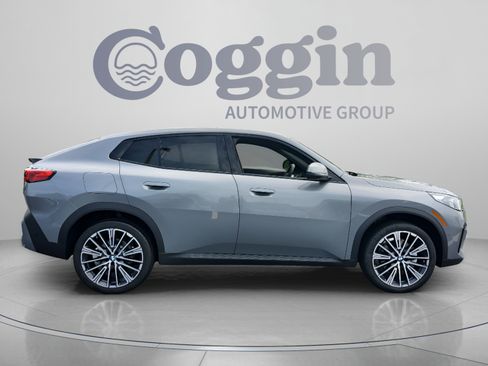 New 2026 BMW X2 xDrive28i w/ Convenience Package AWD/4WD image 6