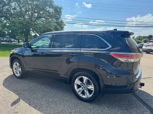 Used 2016 Toyota Highlander Limited Platinum AWD/4WD image 6