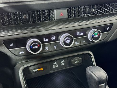 Certified 2024 Honda CR-V EX image 15