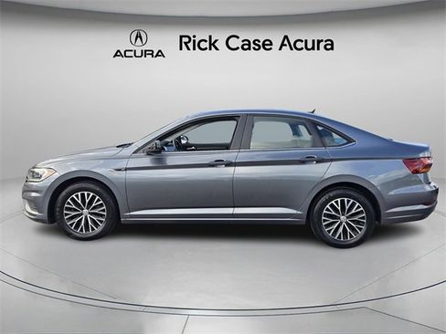 Used 2019 Volkswagen Jetta SEL image 3