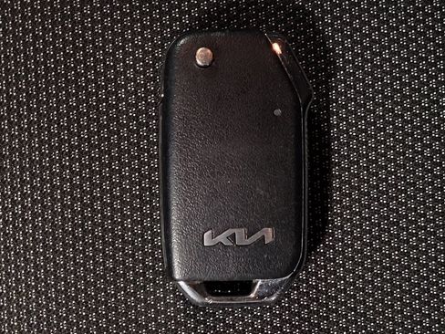 Used 2024 Kia Forte LXS FWD image 32