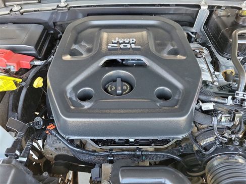 Used 2023 Jeep Wrangler Unlimited Rubicon image 25