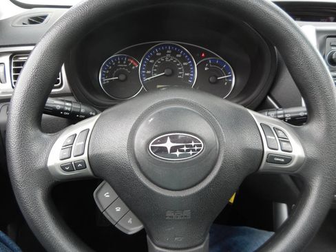 Used 2011 Subaru Forester 2.5X Premium w/ All-Weather Pkg image 43