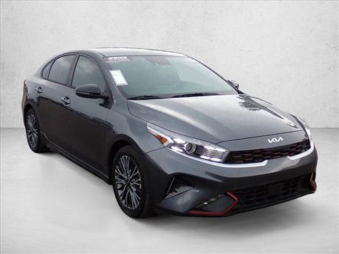 Used 2024 Kia Forte GT-Line FWD image 3