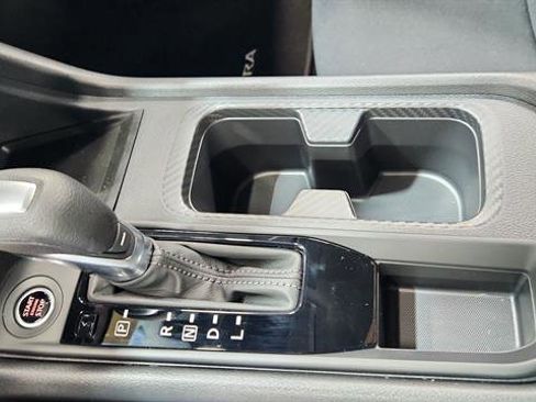 Used 2025 Nissan Sentra S FWD image 15