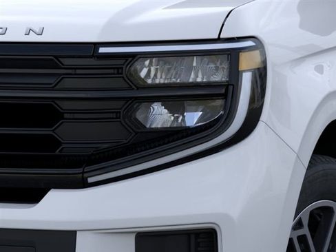 New 2025 Ford Expedition Active AWD/4WD image 18