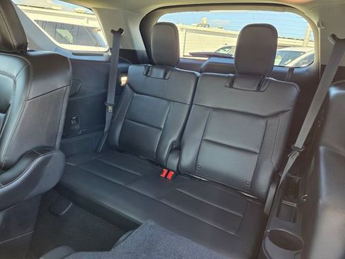 Used 2022 Ford Explorer XLT w/ Equipment Group 202A image 16