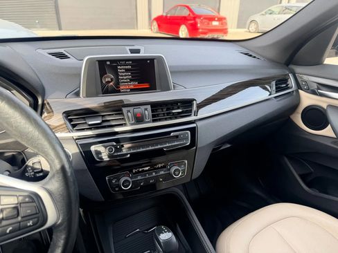 Used 2017 BMW X1 xDrive28i image 15
