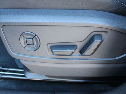 New 2025 Audi Q5 Premium Plus image 27