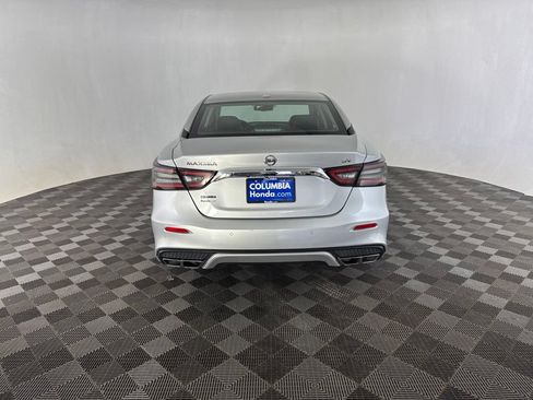 Used 2022 Nissan Maxima SV w/ Floor Mat Group FWD image 8