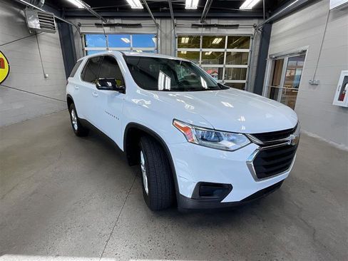 Used 2019 Chevrolet Traverse LS image 7