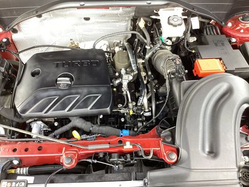 Used 2025 Chevrolet TrailBlazer LT AWD/4WD image 30